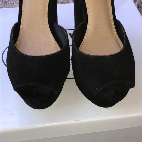 Steve Madden Jillyy Black Sued - Picture 6 of 6